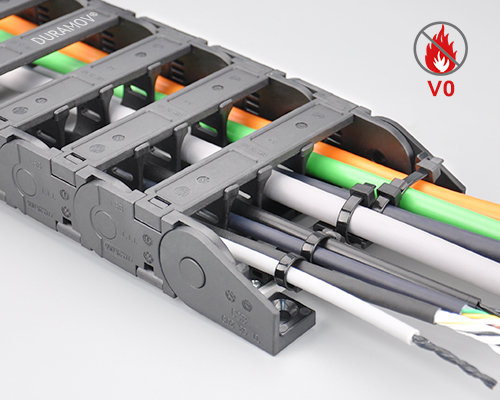 C02FR Universal flame-retardant cable chain